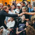 Seguridad y dinero tensan gira australiana de Harry