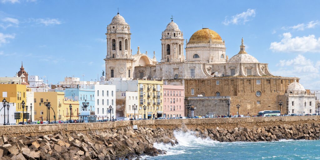 Cádiz, el destino del sur de España en el ranking Lonely Planet 2026