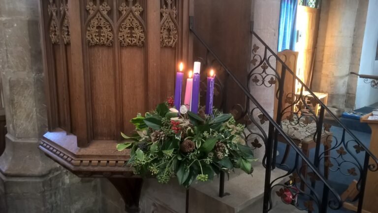 Diferencia entre Adviento, Novena y Nochebuena: guía de las tradiciones de diciembre