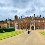 Fachada este de Sandringham House, donde la familia real pasa la Navidad