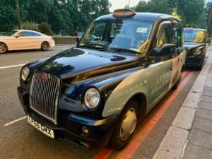 Esto Debe Saber sobre las propinas y costumbres al pagar en restaurantes y taxis del Reino Unido