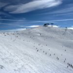 Pista de esquí nevada en la estación de Les Deux Alpes, Francia